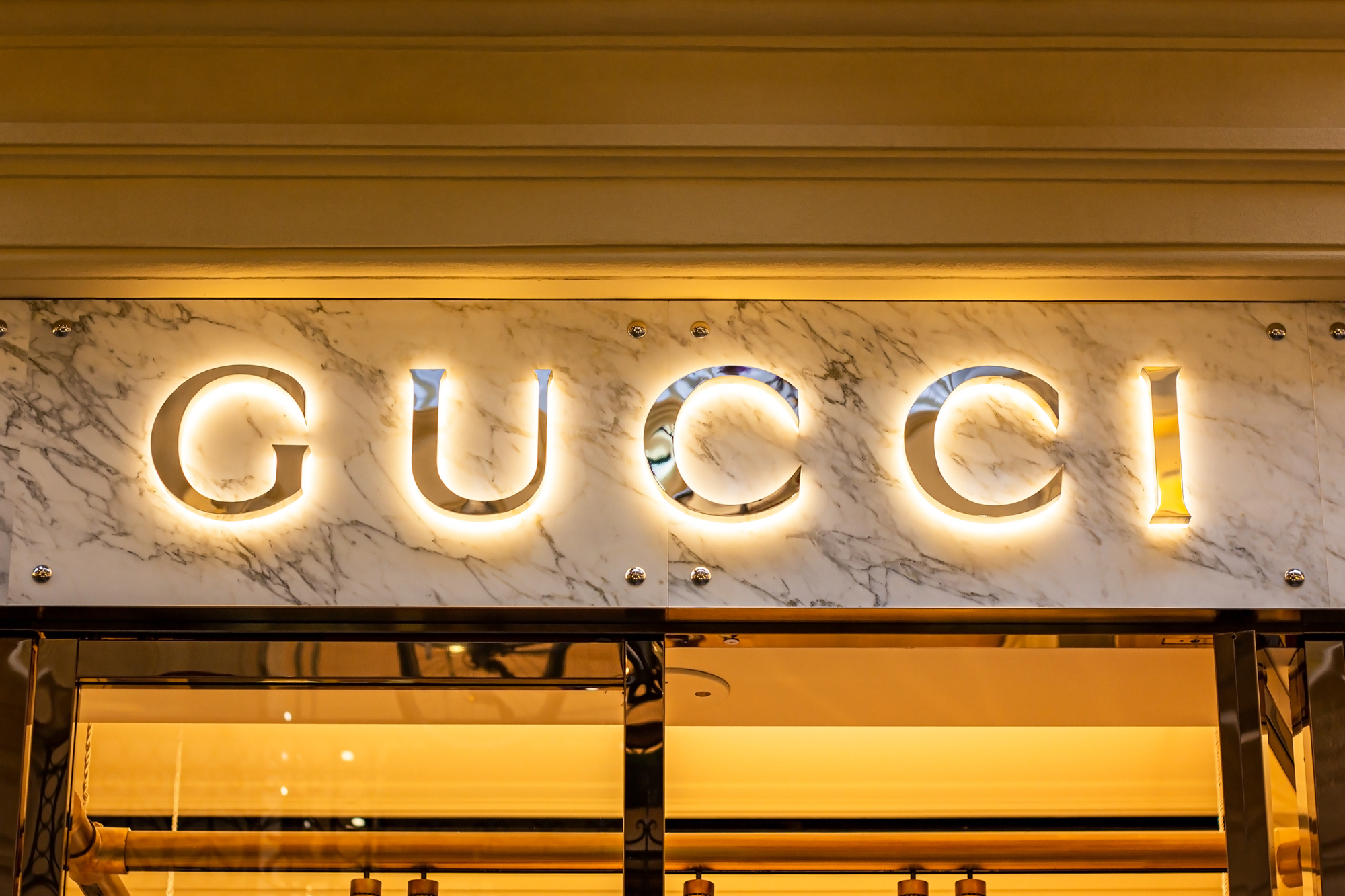 Vse, kar morate vedeti o ročnih urah Gucci
